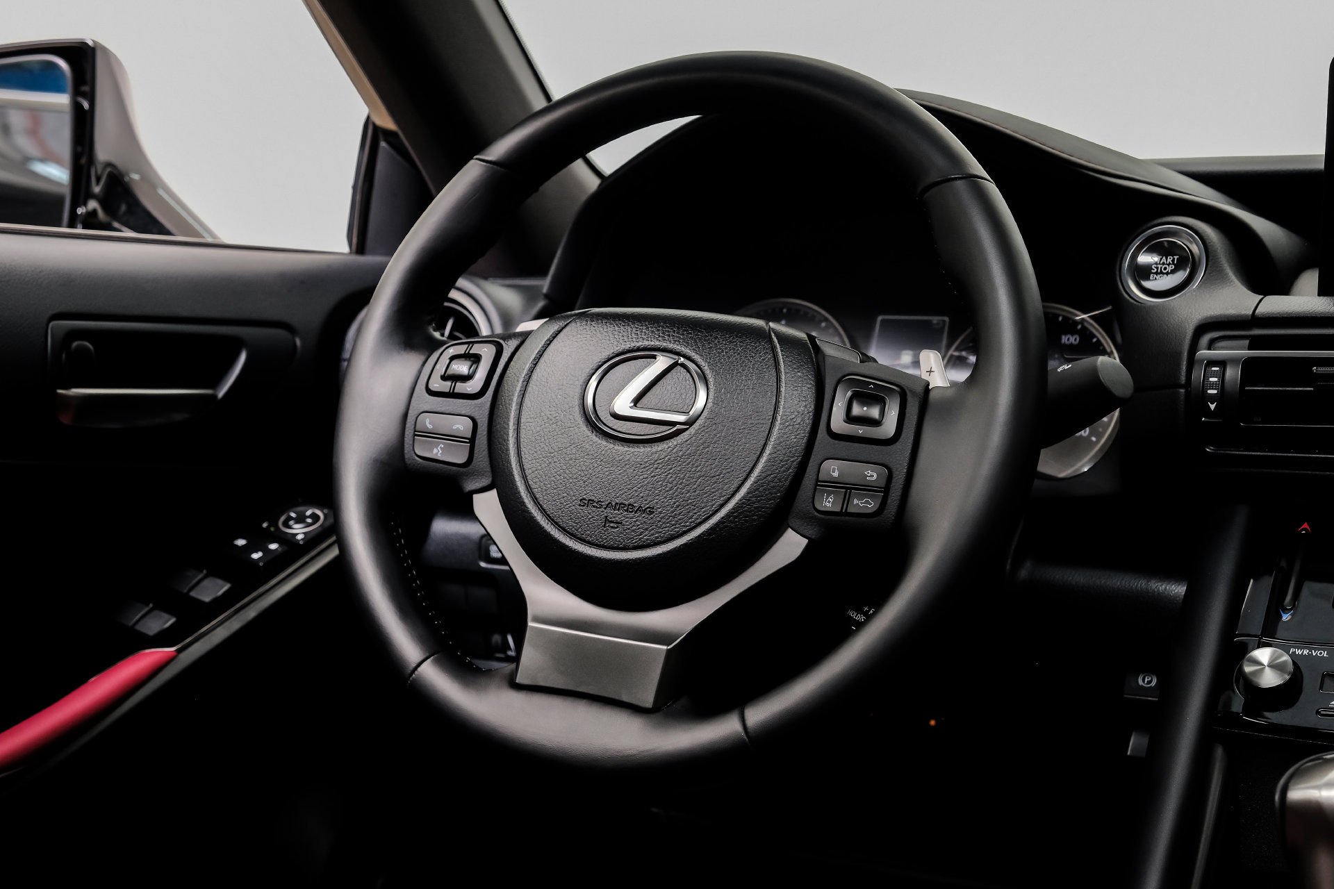 Used 2025 Lexus IS 350 F Sport RWD image 18
