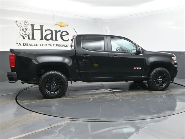 Used 2022 Chevrolet Colorado Z71 w/ Z71 Midnight Edition image 35