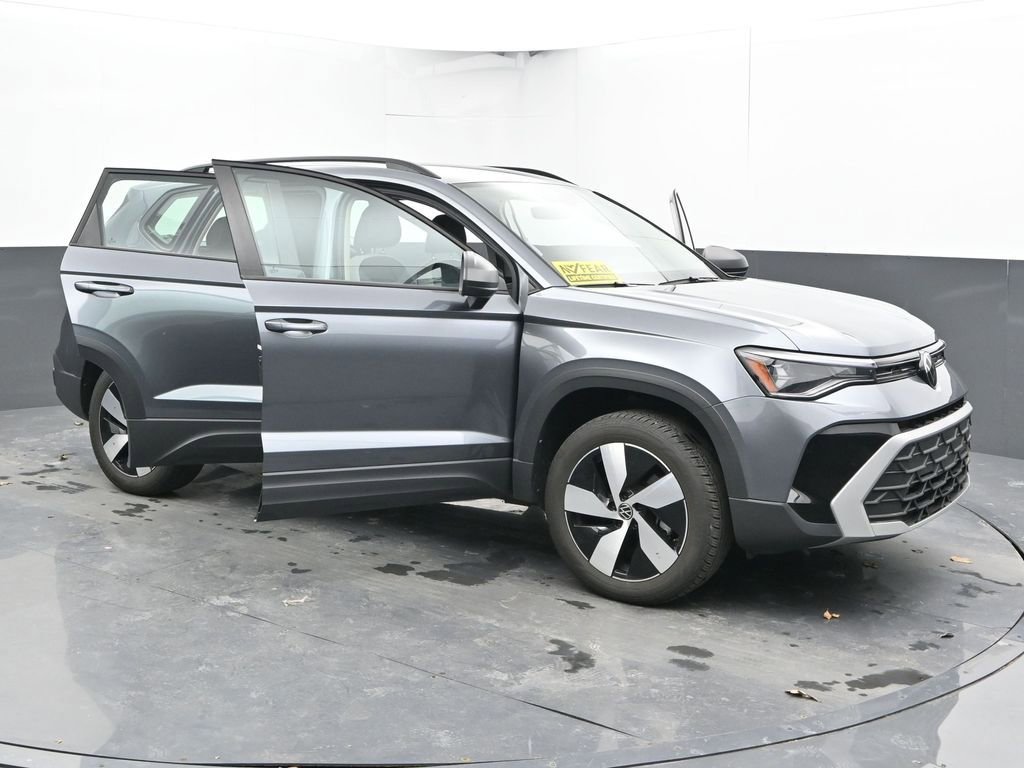 Used 2025 Volkswagen Taos S image 44