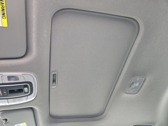 Certified 2025 Hyundai Elantra SEL FWD image 24
