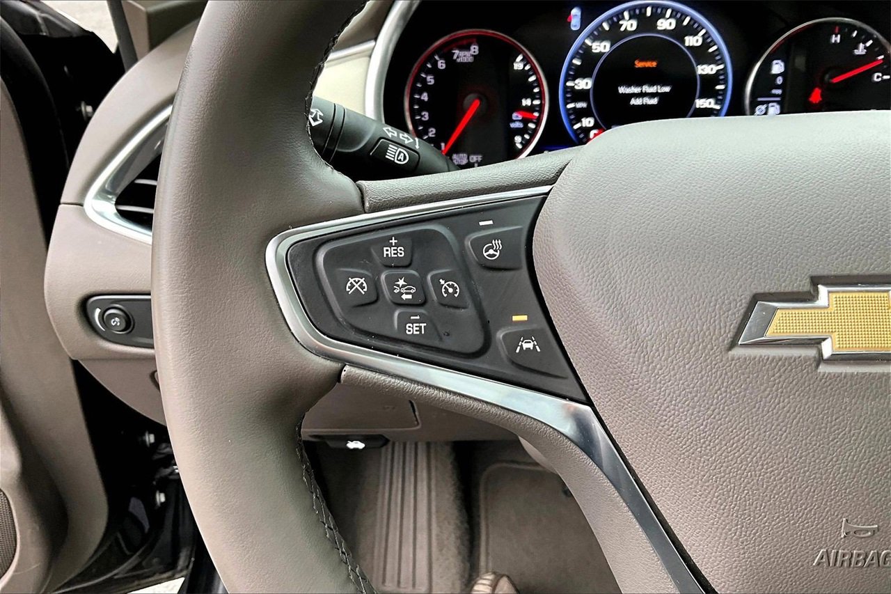 Used 2024 Chevrolet Malibu LT image 28