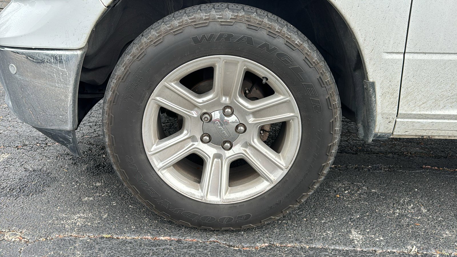 Used 2018 RAM 1500 Lone Star image 3