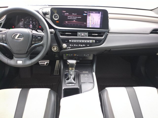 Certified 2022 Lexus ES 350 F Sport w/ Accessory Package 2 FWD image 14