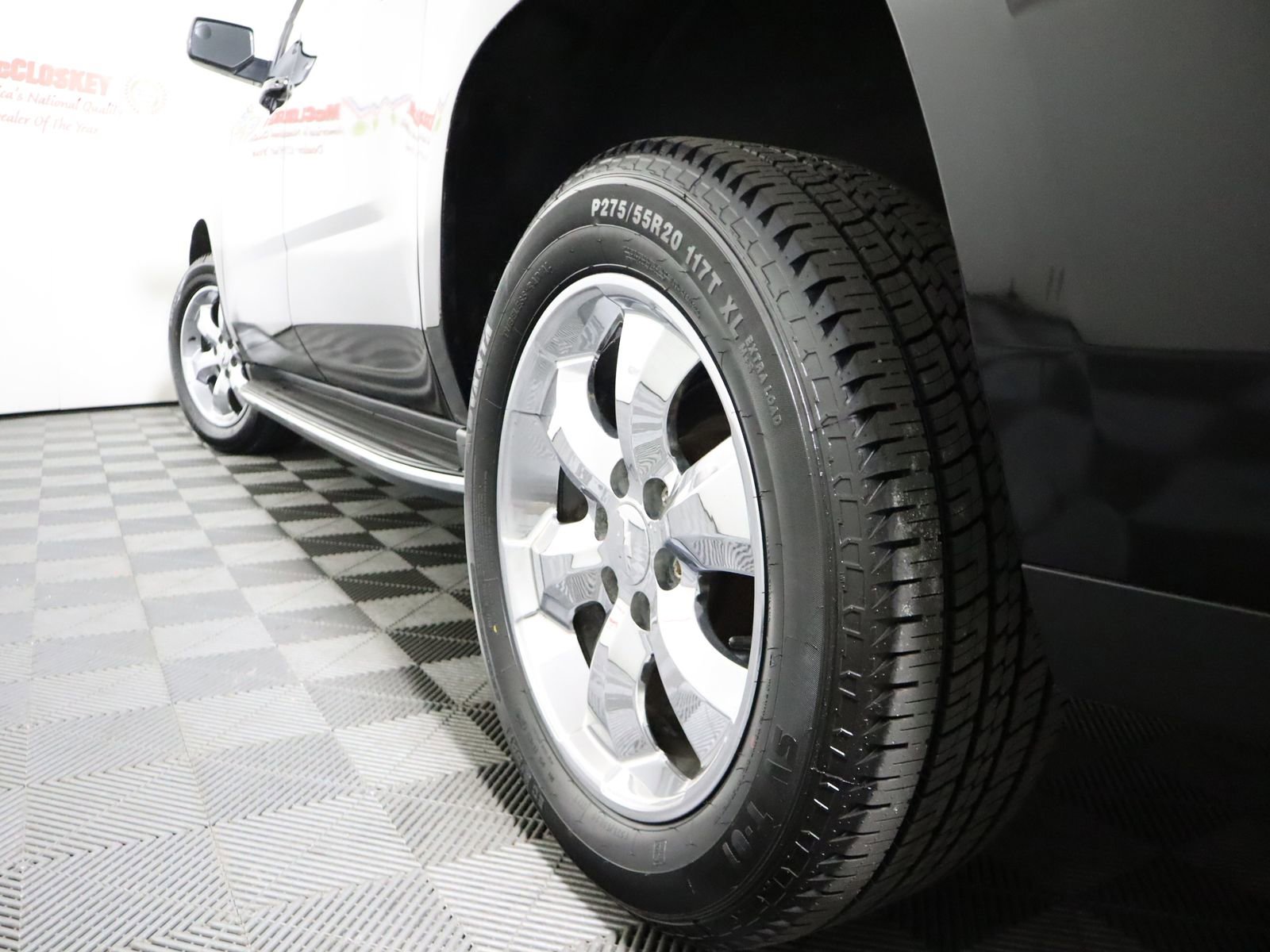 Used 2016 GMC Yukon XL SLE w/ HD Trailering Package image 9