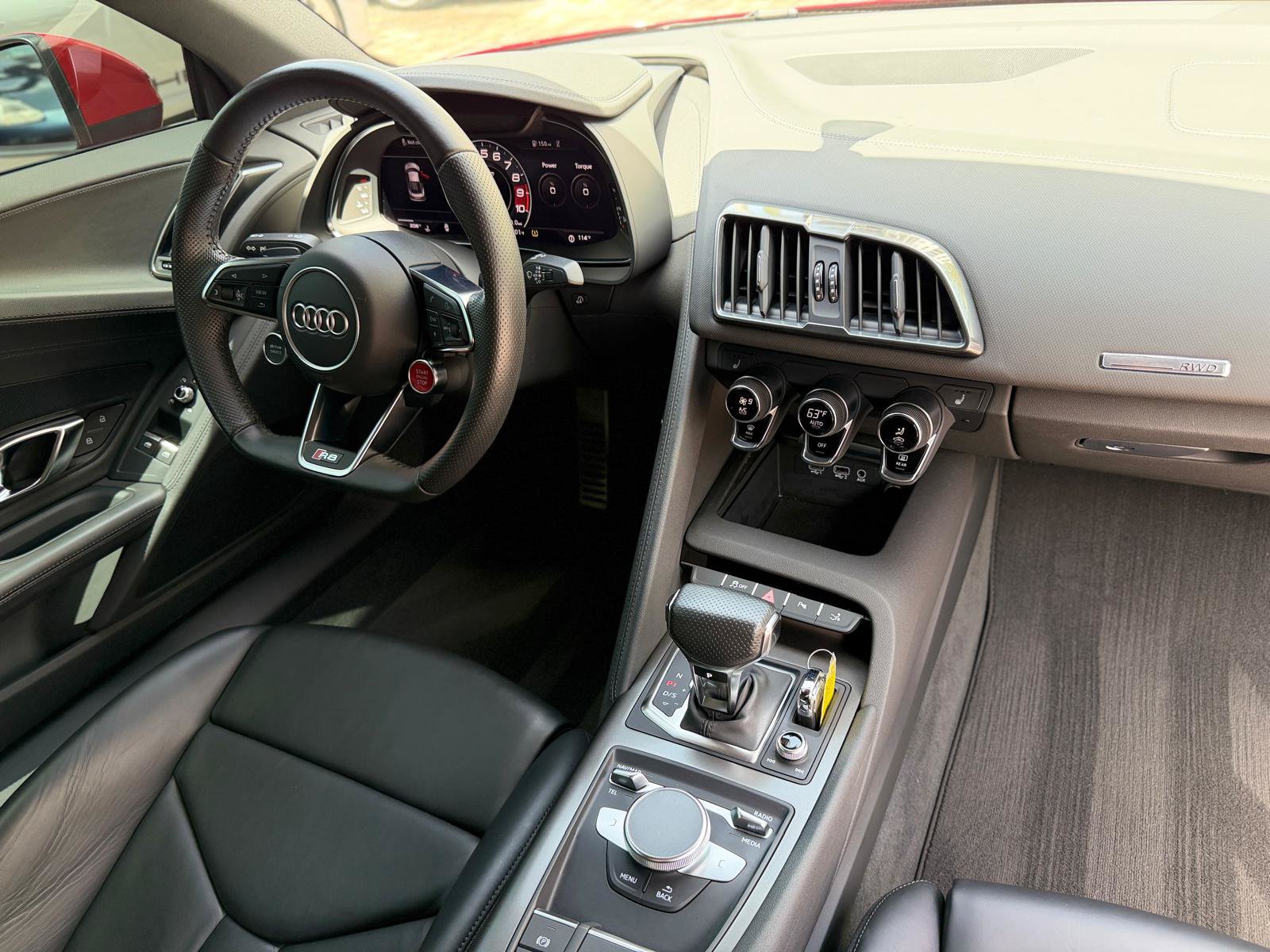 Used 2021 Audi R8 V10 RWD image 41