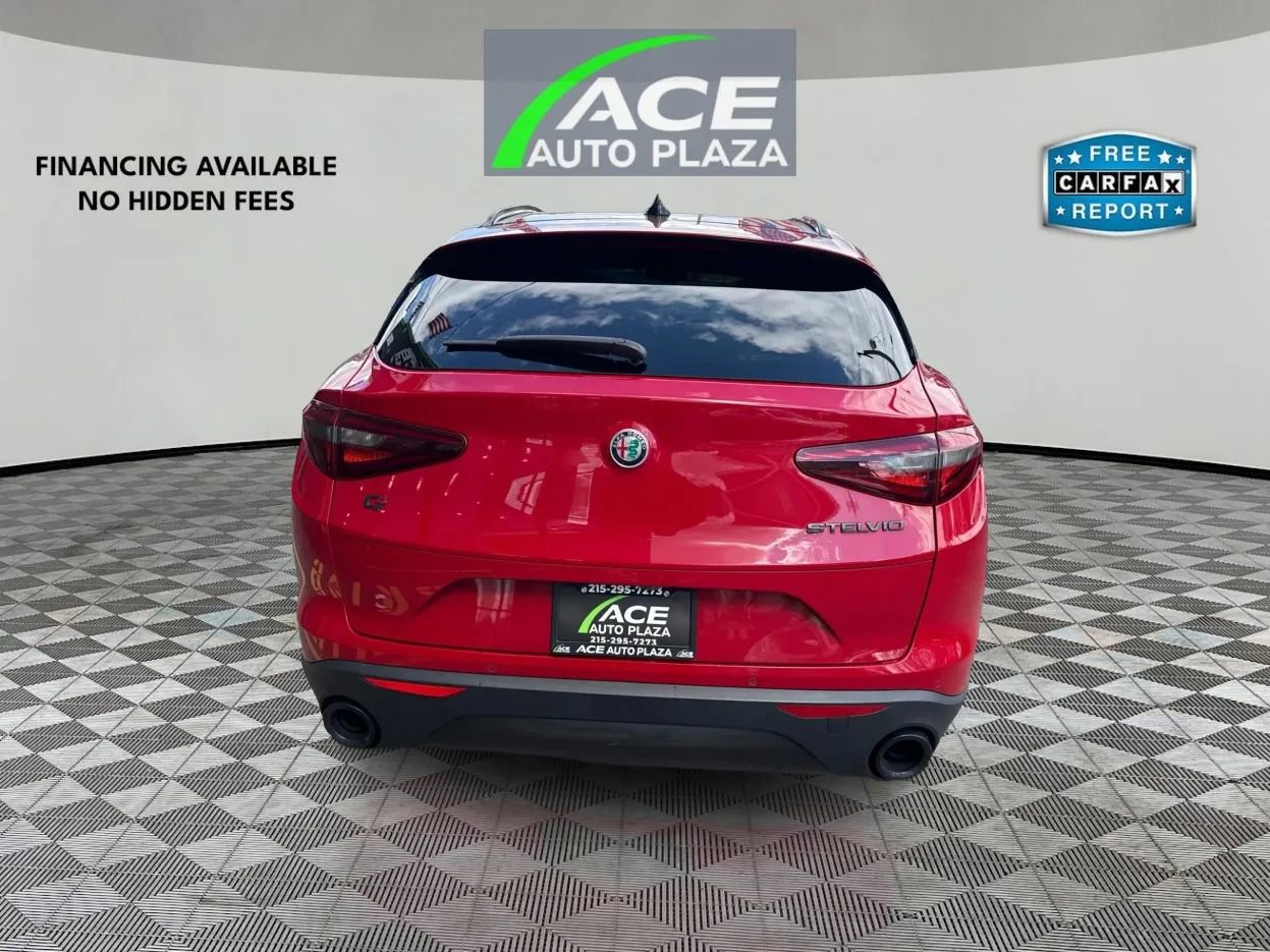 Used 2019 Alfa Romeo Stelvio Ti Sport w/ Quick Order Package 22S Sport AWD/4WD image 6