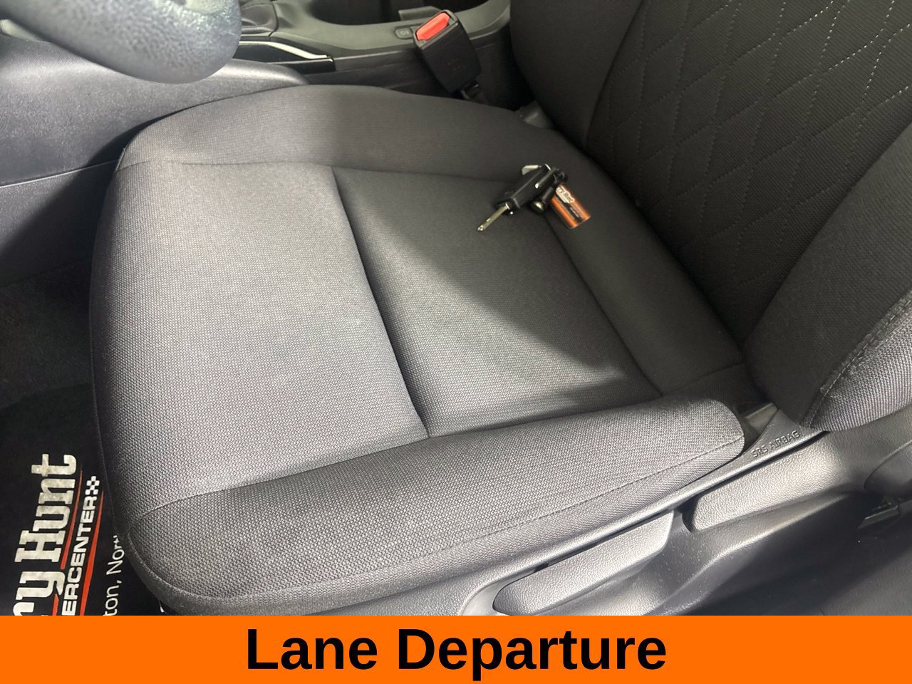 Used 2024 Toyota Corolla LE FWD image 12