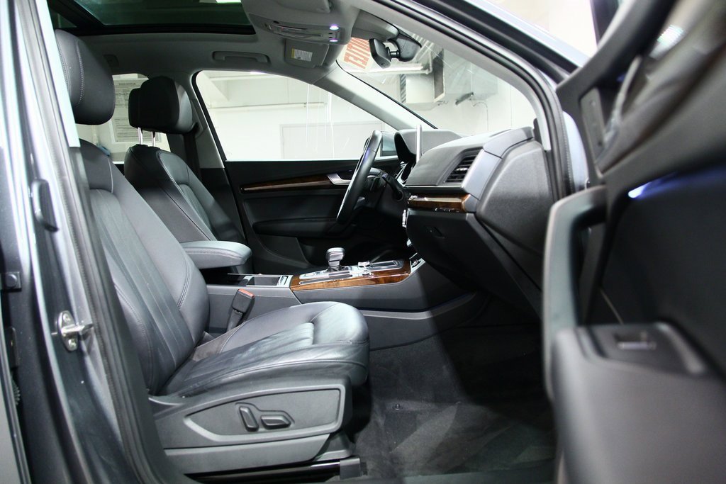 Used 2018 Audi Q5 2.0T Premium image 24