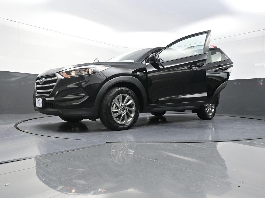 Used 2018 Hyundai Tucson SE FWD image 32