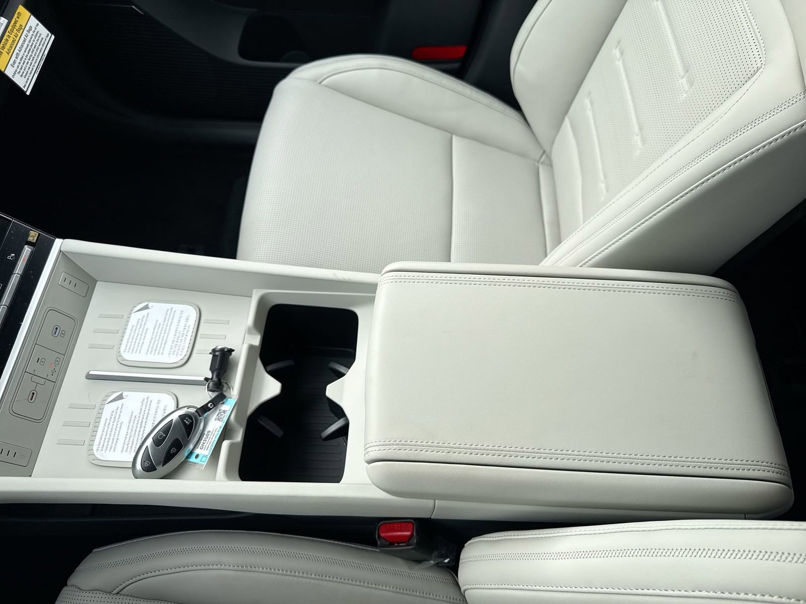 New 2026 Hyundai Santa Fe Calligraphy image 24