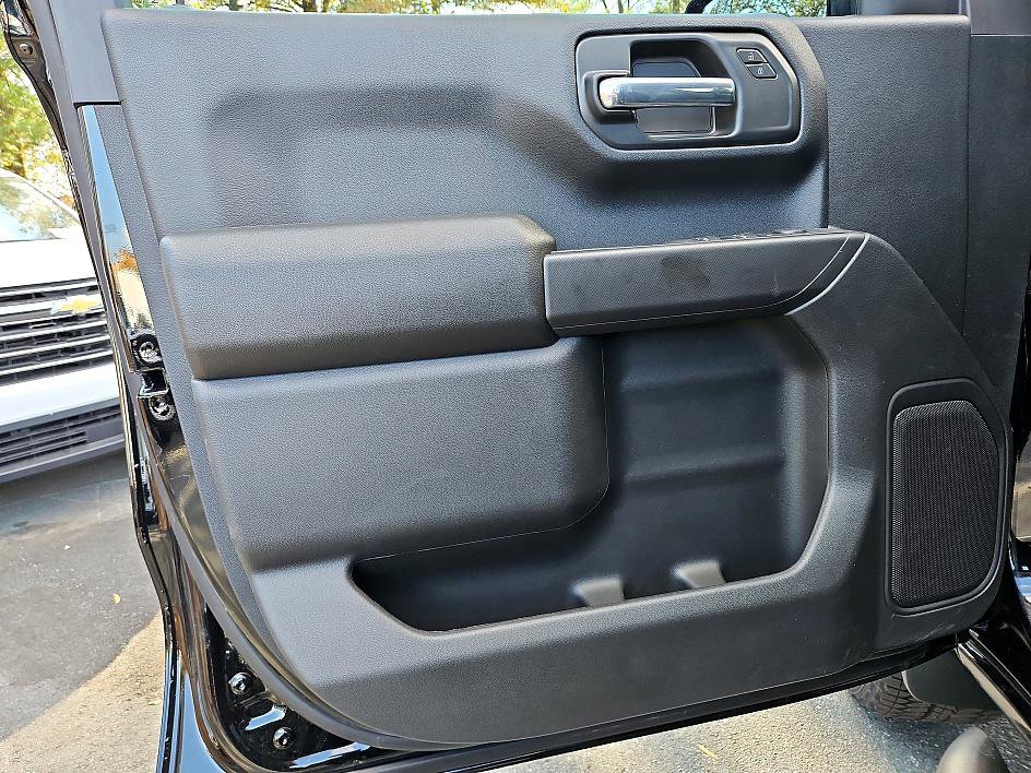 New 2026 Chevrolet Silverado 1500 Custom Trail Boss w/ Turbomax Blackout Package image 13