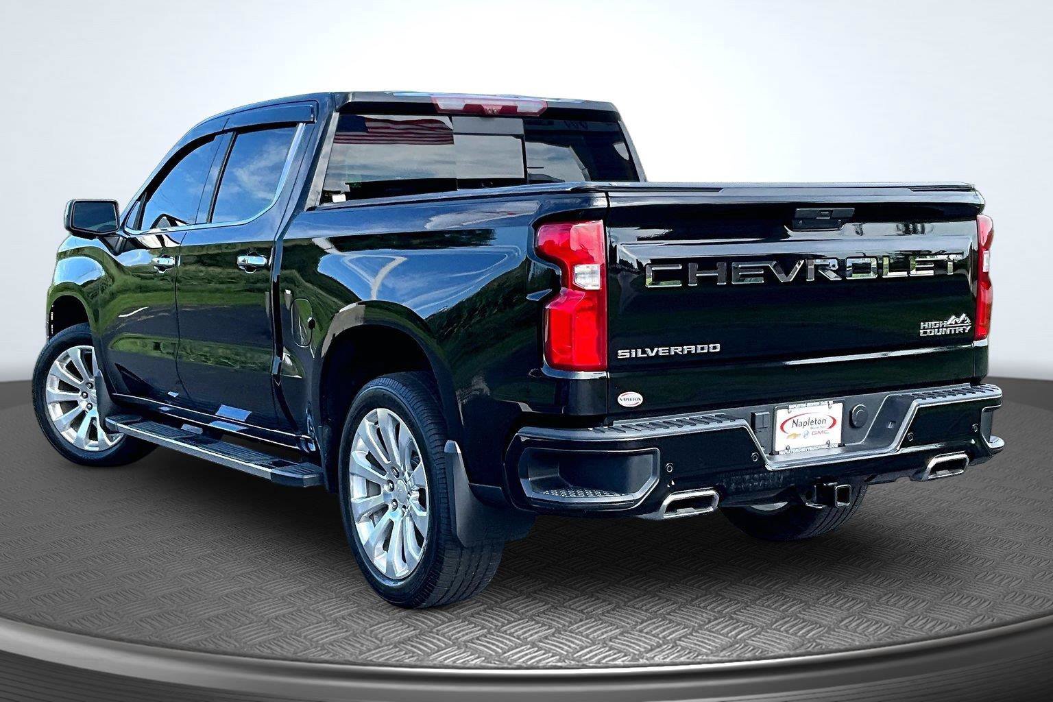 Used 2021 Chevrolet Silverado 1500 High Country AWD/4WD image 14