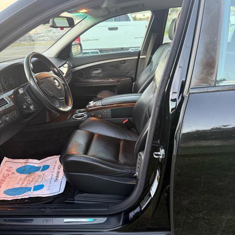 Used 2005 BMW 745Li image 10