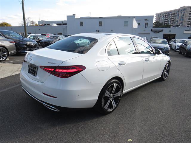 Used 2025 Mercedes-Benz C 300 4MATIC Sedan image 4