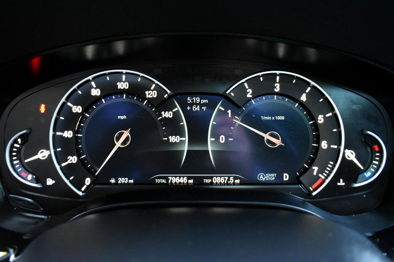 Used 2019 BMW 530i xDrive w/ Convenience Package image 17