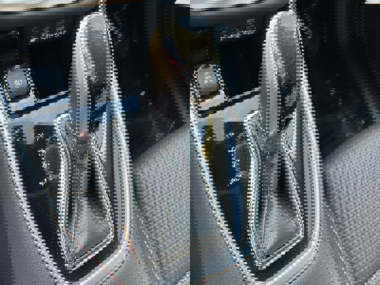 Used 2025 Subaru Outback Premium image 17