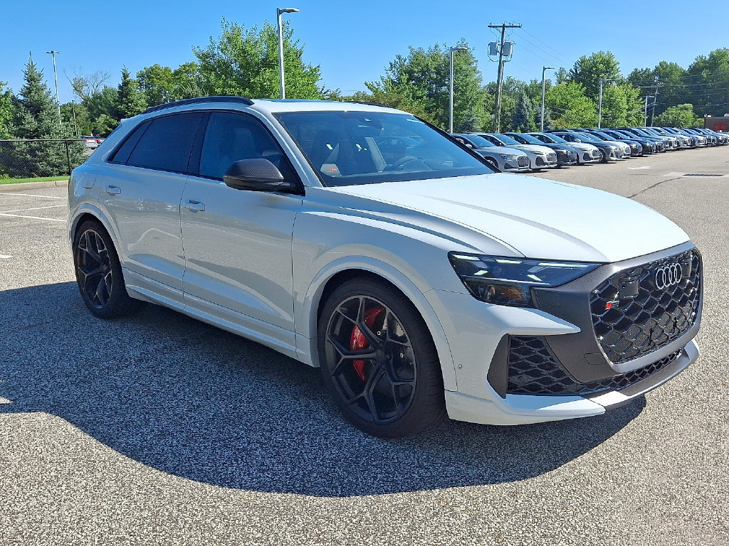 New 2026 Audi RS Q8 performance AWD/4WD image 2
