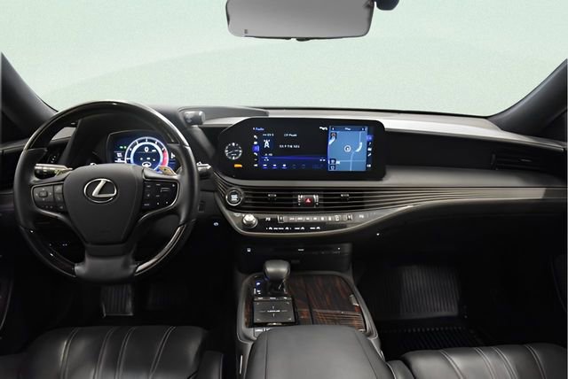 Used 2021 Lexus LS 500 AWD w/ Luxury Package image 5