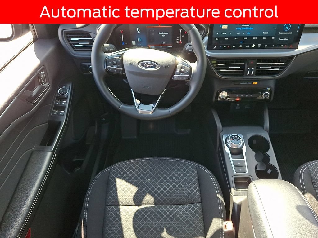 Used 2024 Ford Escape Active w/ Tech Pack #1 AWD/4WD image 11