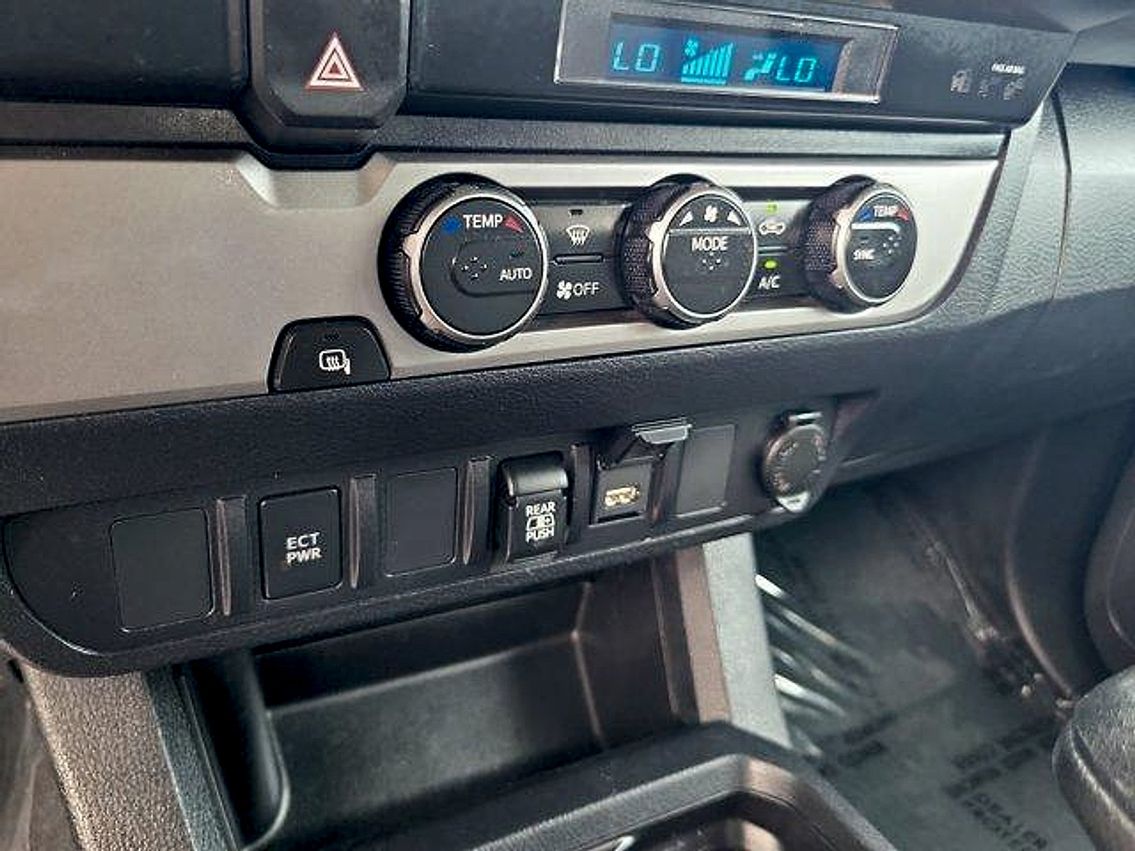 Used 2023 Toyota Tacoma SR5 RWD image 34