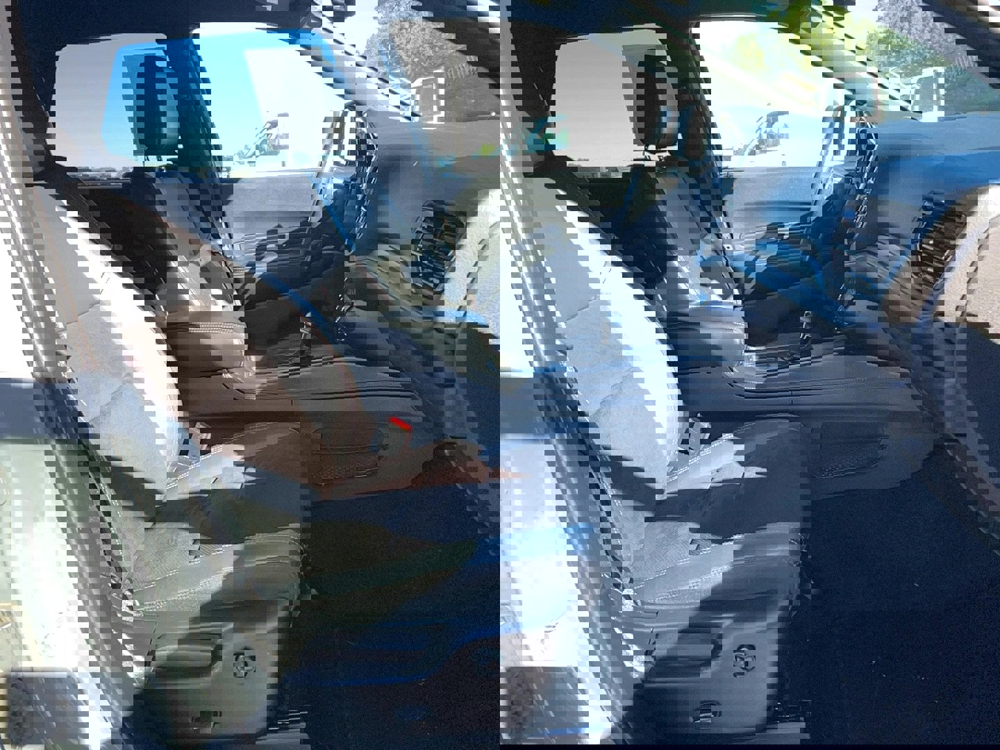 Used 2022 Dodge Durango GT image 25