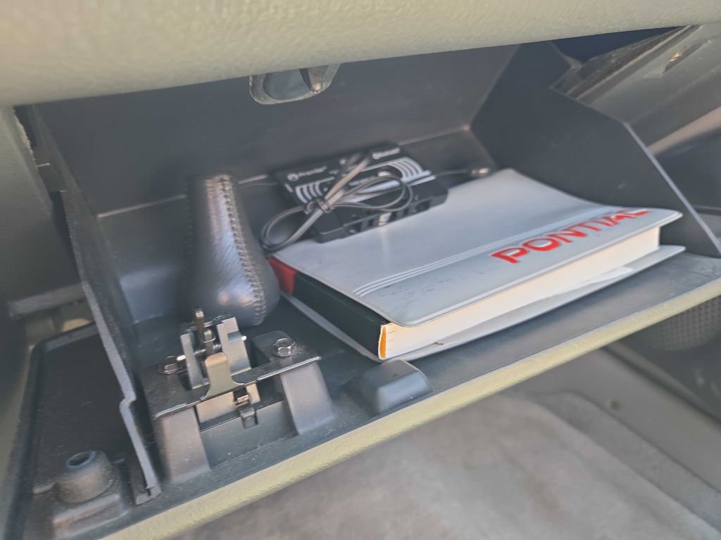 Used 1995 Pontiac Firebird Formula RWD image 13