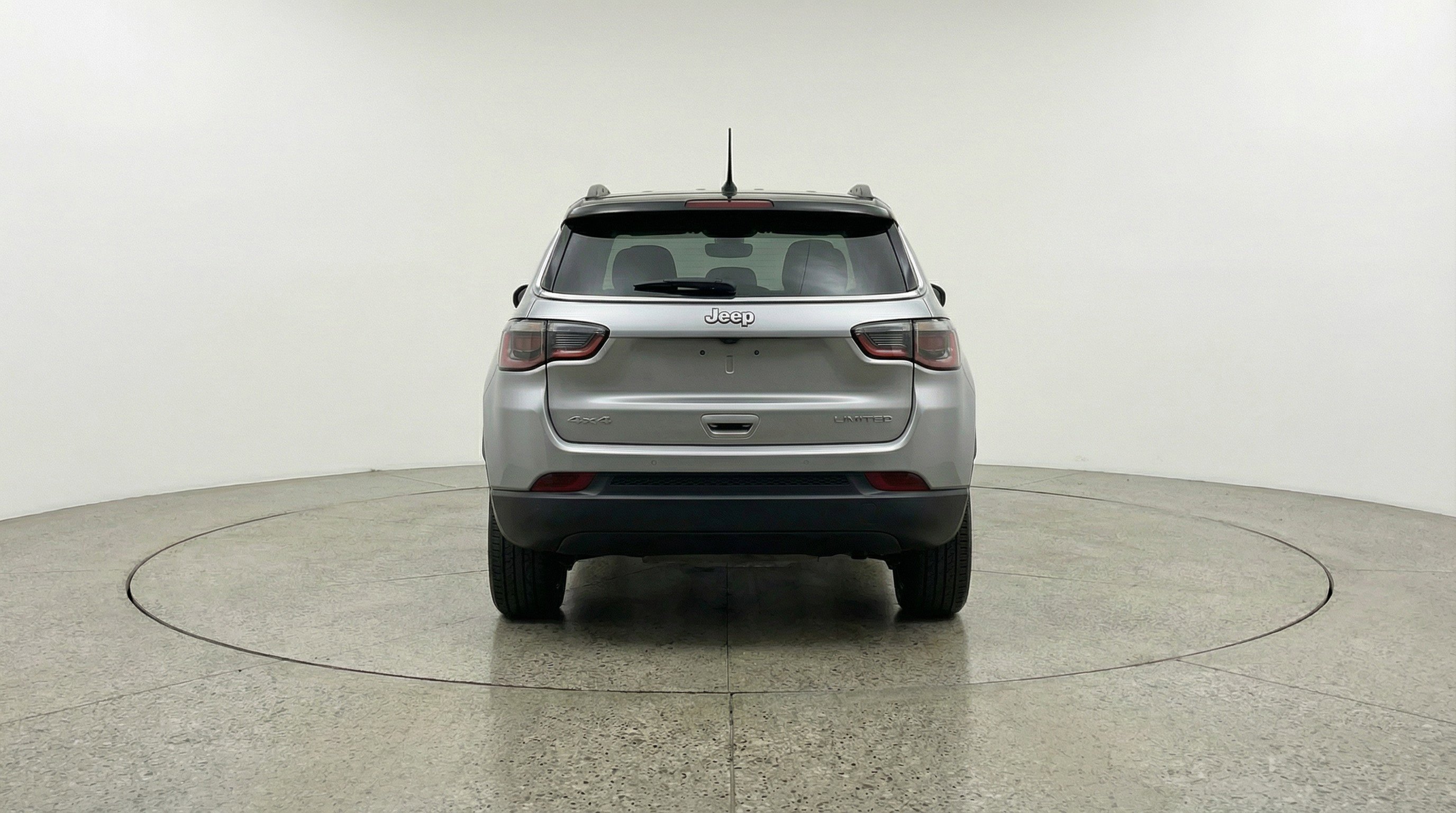 Used 2025 Jeep Compass Limited AWD/4WD image 7