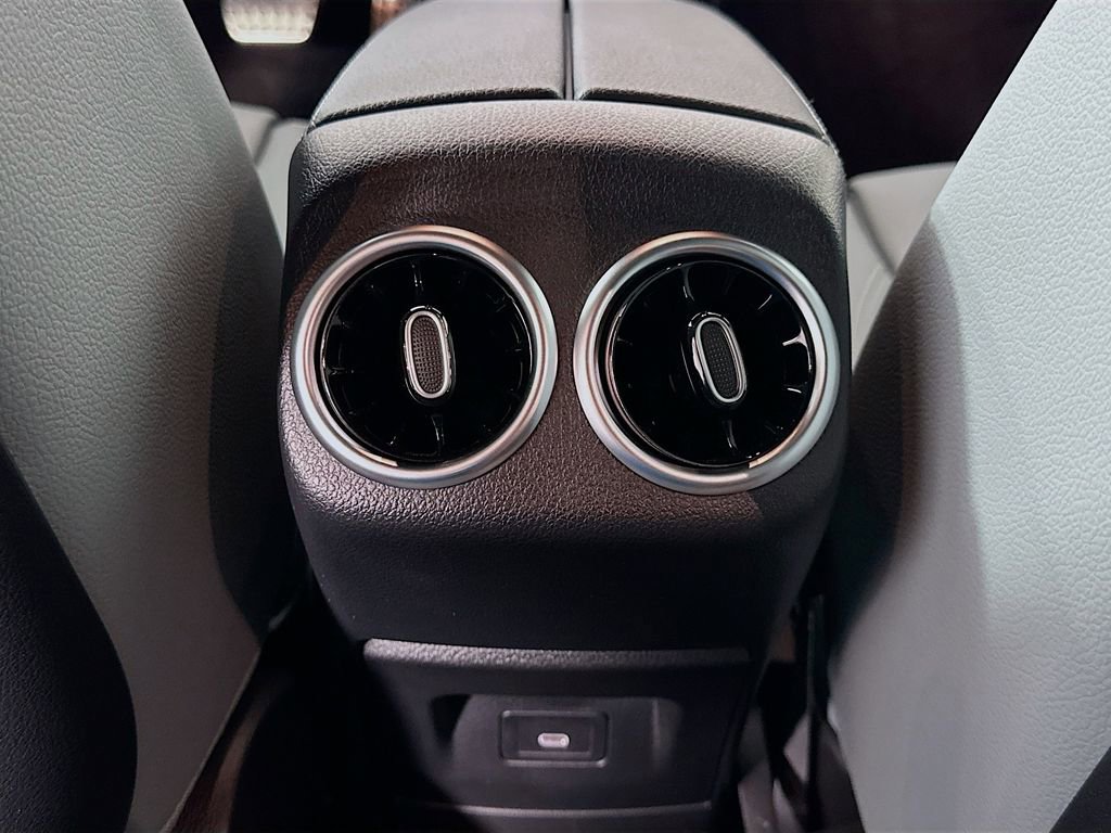 Used 2025 Mercedes-Benz CLA 35 AMG CLA 35 AMG image 26
