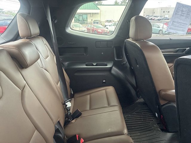 Used 2022 Kia Telluride SX w/ SX Prestige Package AWD/4WD image 19