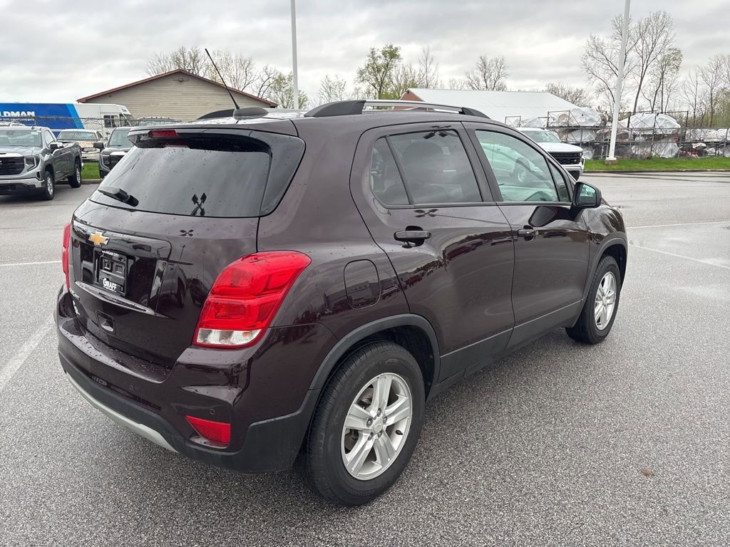 Used 2022 Chevrolet Trax LT w/ Driver Confidence Package AWD/4WD image 5