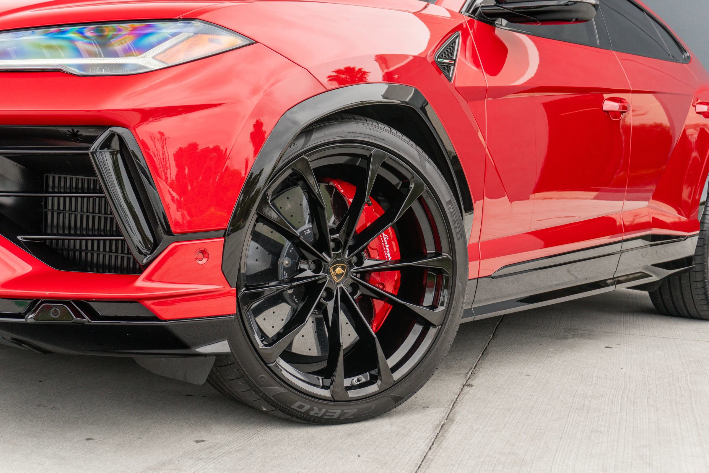 Used 2023 Lamborghini Urus S image 26