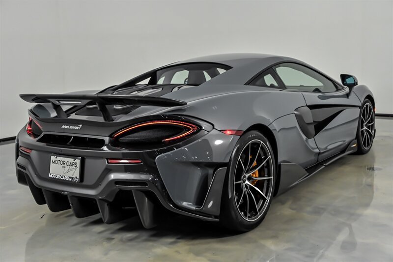 Used 2019 McLaren 600LT RWD image 10