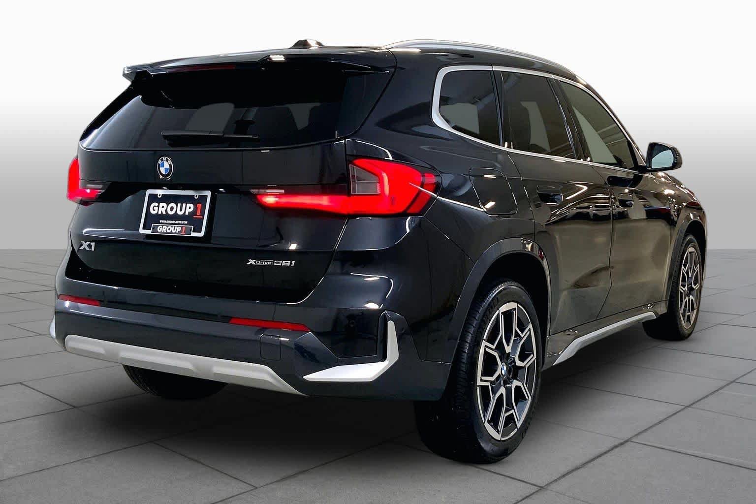 Used 2026 BMW X1 xDrive28i AWD/4WD image 12