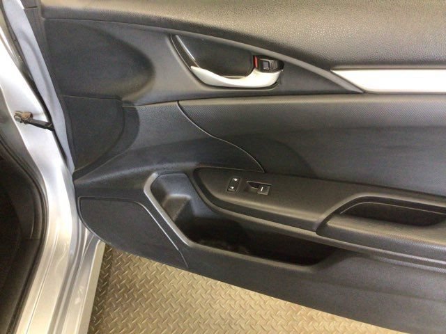 Used 2019 Honda Civic Sport image 18