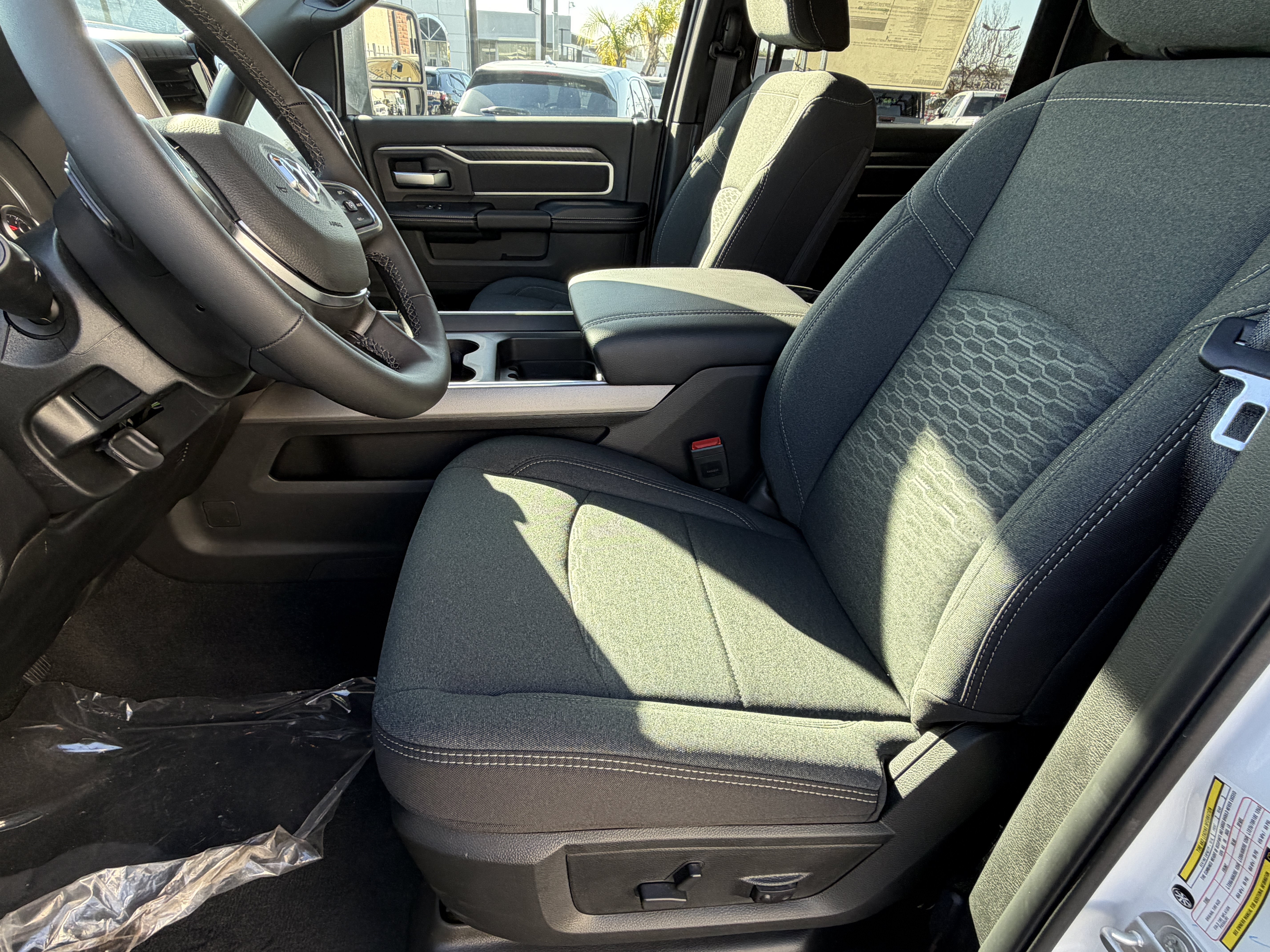 New 2026 RAM 2500 Big Horn AWD/4WD image 22