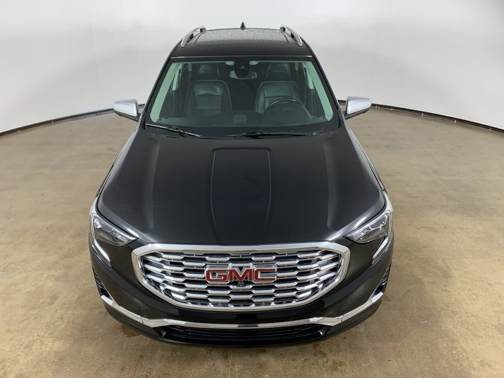 Used 2020 GMC Terrain Denali w/ GMC Pro Grade Package AWD/4WD image 4