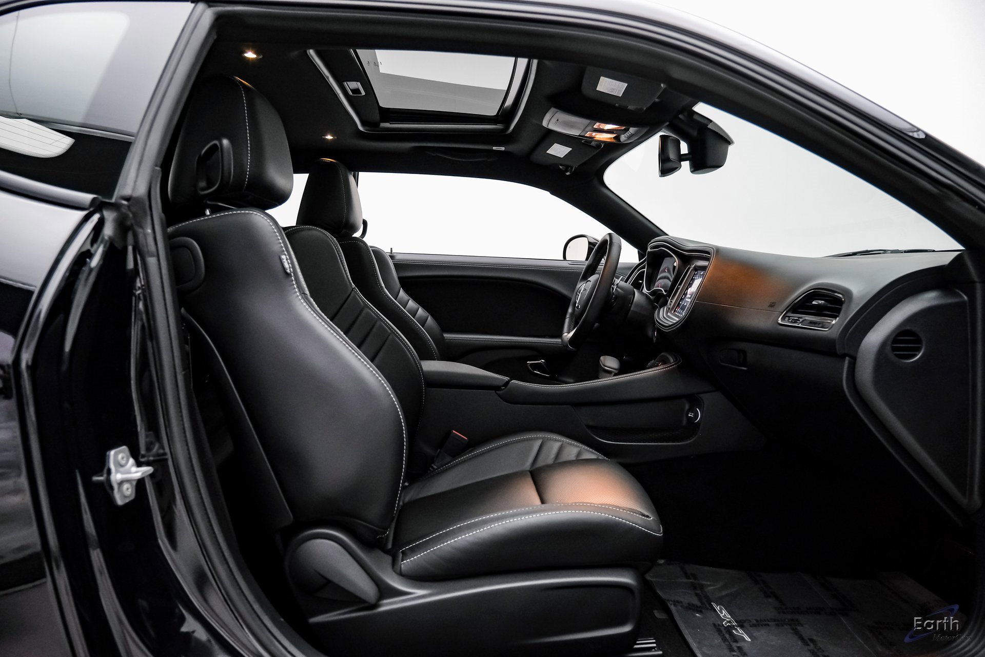 Used 2022 Dodge Challenger SRT Super Stock image 43