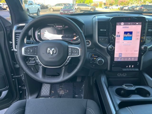 Used 2025 RAM 1500 Big Horn AWD/4WD image 16