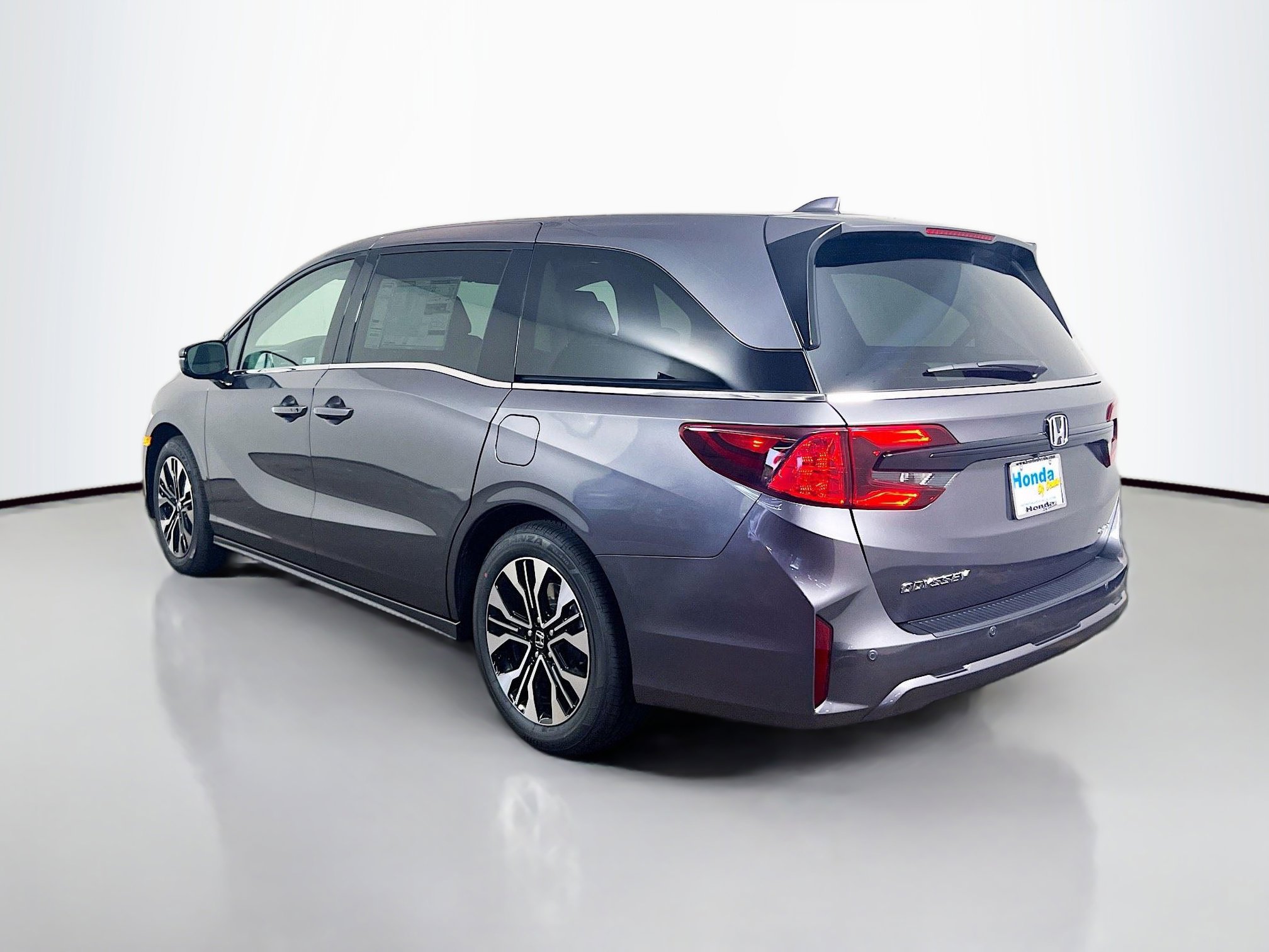 New 2026 Honda Odyssey Elite image 5
