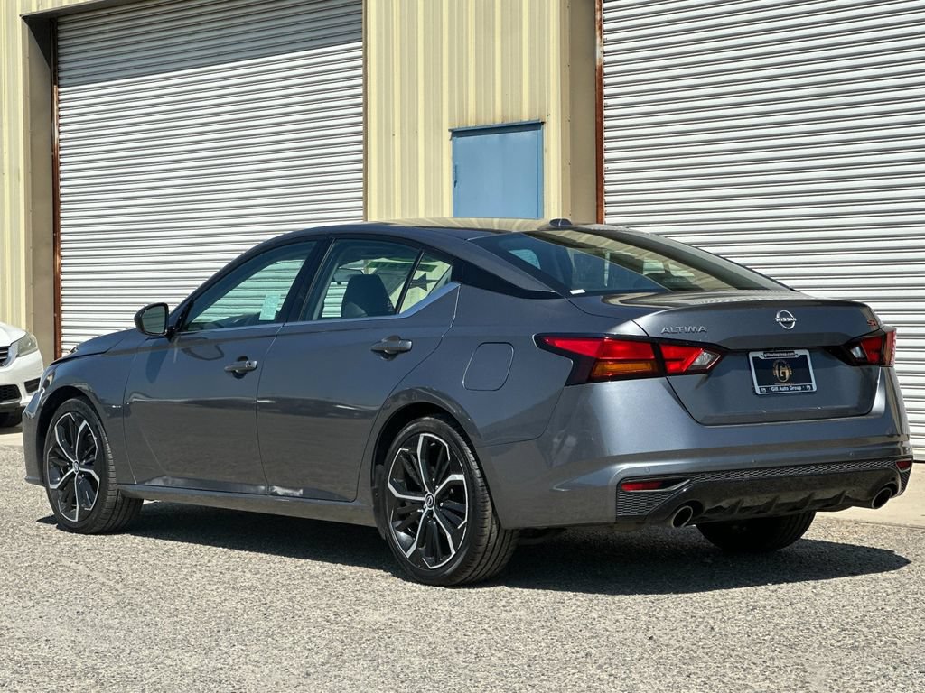 Used 2024 Nissan Altima 2.5 SR FWD image 6