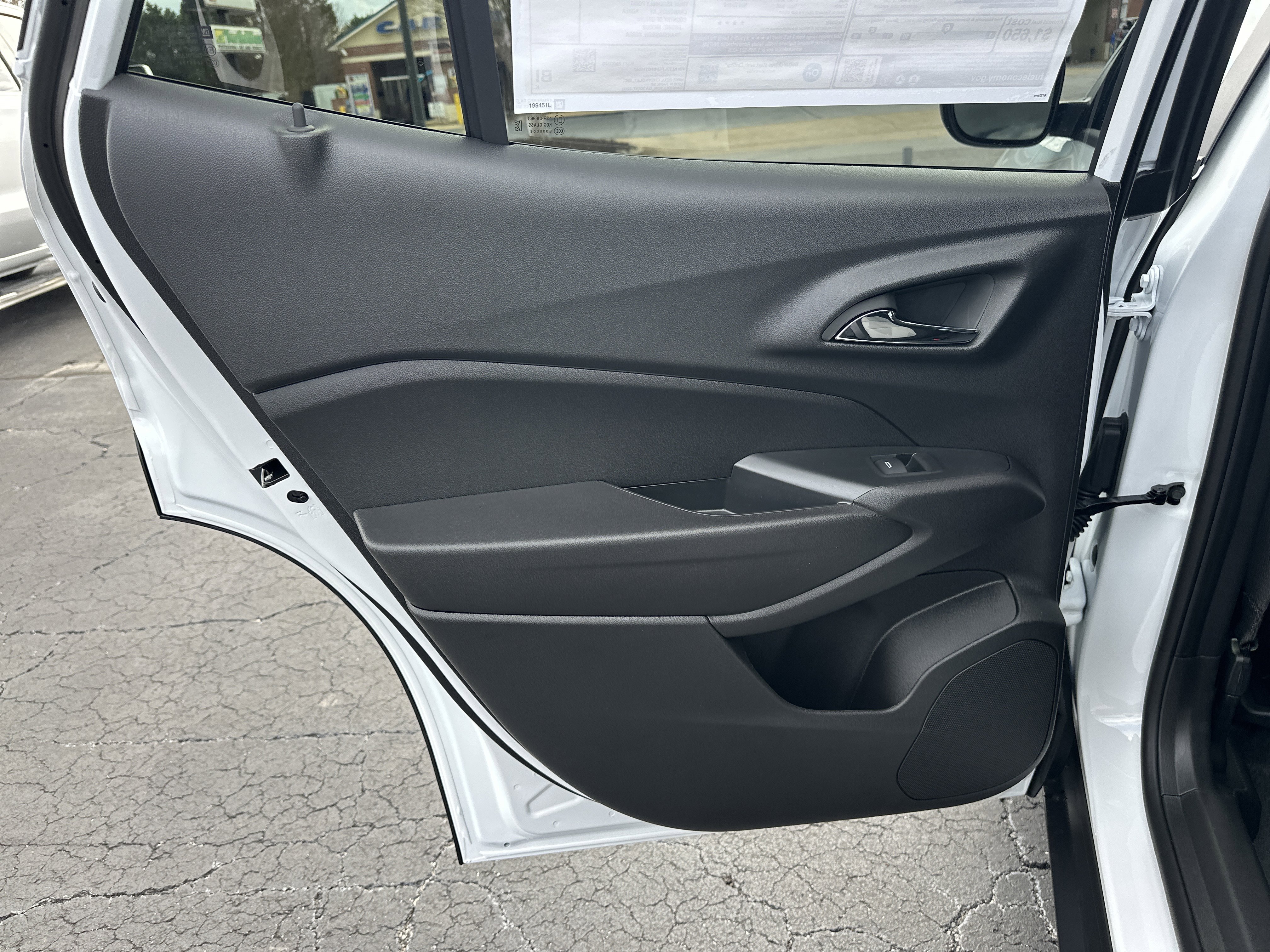 New 2026 Chevrolet Trax LS w/ LS Convenience Package FWD image 23