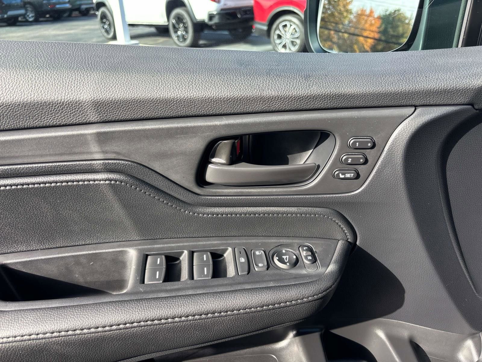 Certified 2026 Honda Odyssey EX-L image 20