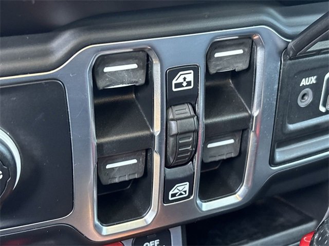 Certified 2021 Jeep Gladiator Mojave image 20