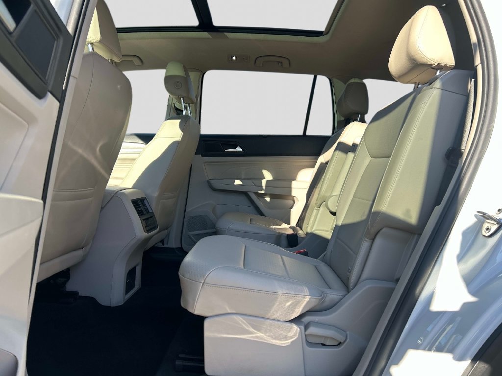Used 2022 Volkswagen Atlas SE AWD/4WD image 17