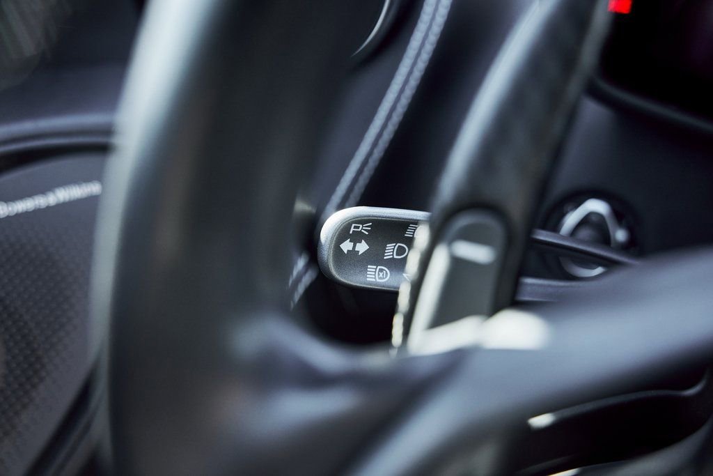 Used 2020 McLaren 570S Coupe image 49