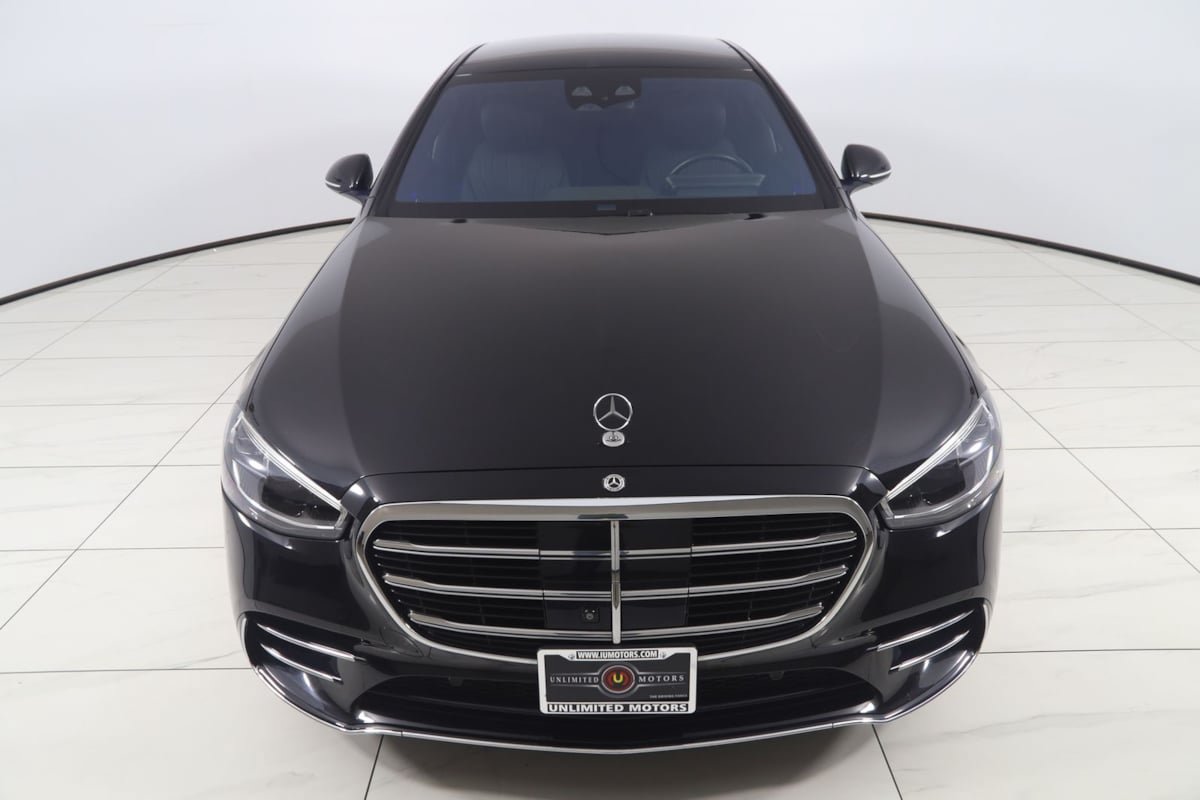 Used 2022 Mercedes-Benz S 500 4MATIC w/ AMG Line Package image 59