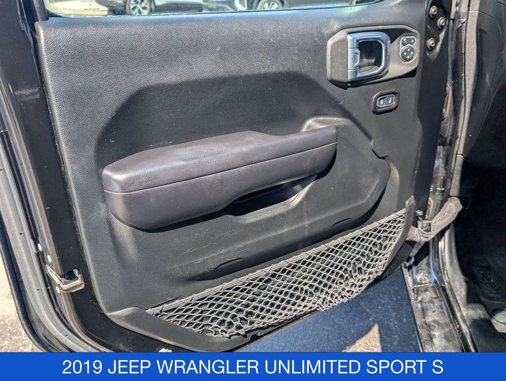 Used 2019 Jeep Wrangler Unlimited Sport S image 11