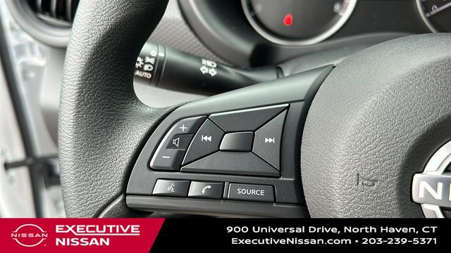 Used 2025 Nissan Kicks Play S FWD image 12