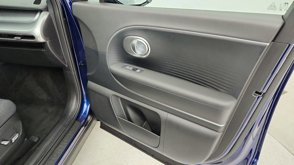 Used 2026 Hyundai Ioniq 9 SE image 26