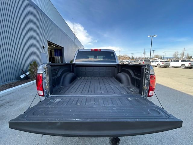 Used 2021 RAM 1500 Tradesman w/ Chrome Appearance Package image 11